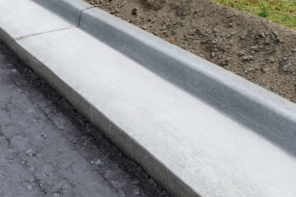 L&L Concrete of Raleigh specializes in both new concrete curb & gutter construction and repair work.