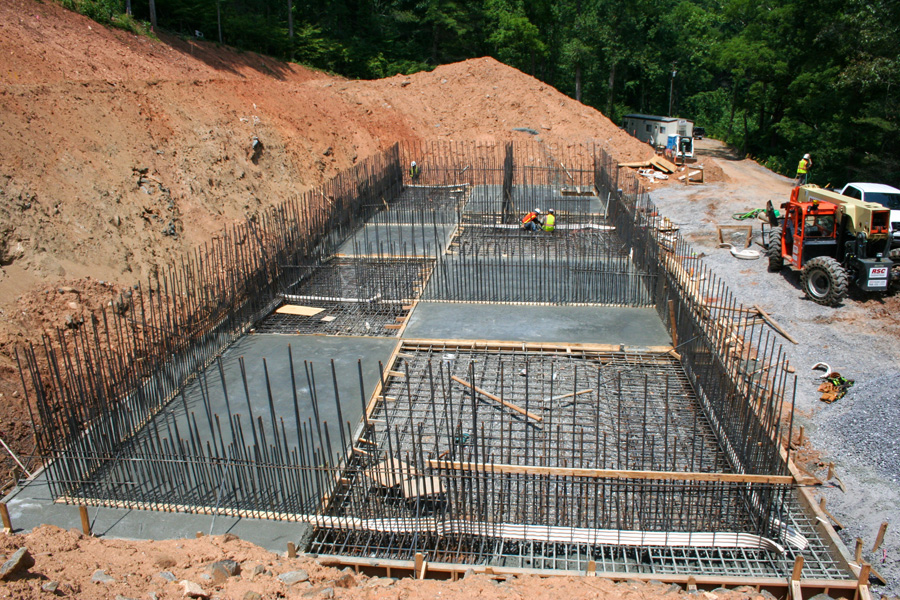 Concrete construction of a wastewater treatment facility.